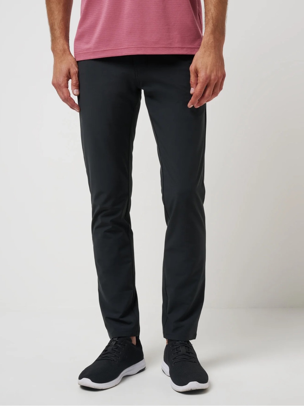 Travis Mathew Open to Close Tech Chino Pant | Black